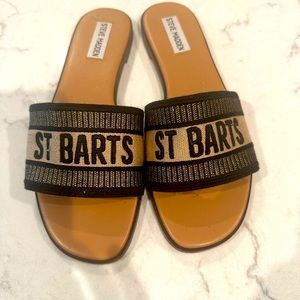 Steve Madden slip Ons